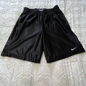 Men Nike Black Basketball shorts.